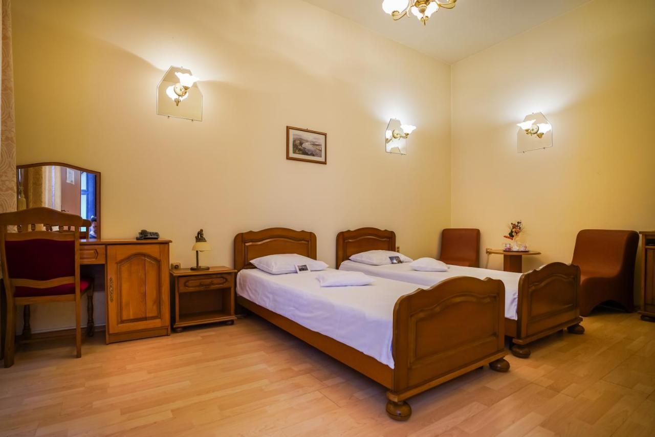 Hotel Agape 3*